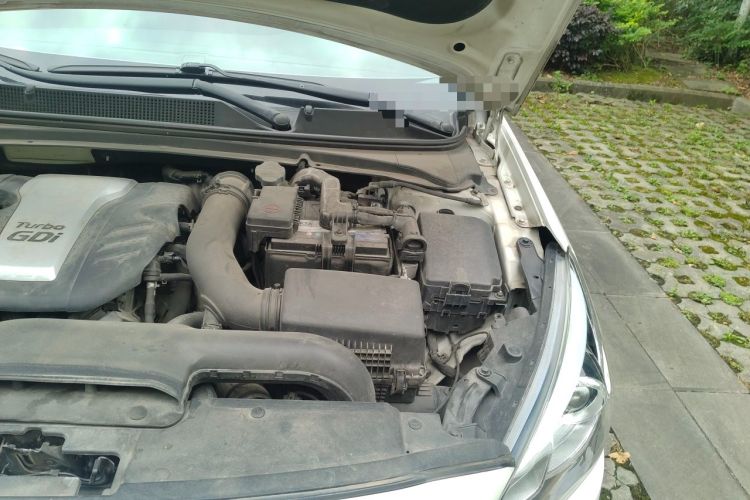 Used Hyundai Mistra 2016 1.6T Automatic Smart GLS Engine Bay Left