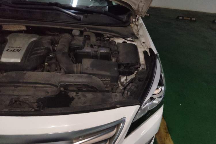Used Hyundai Mistra 2016 1.6T Automatic Smart GLS Engine Bay Left