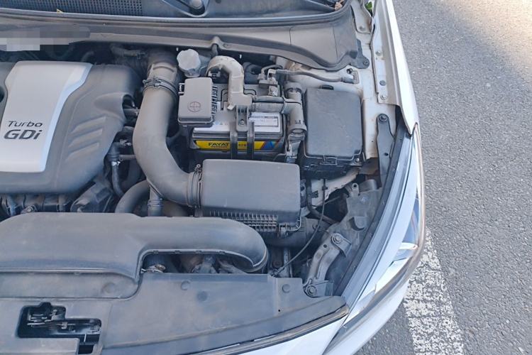 Used Hyundai Mistra 2016 1.6T Automatic Smart GLS Engine Bay Left