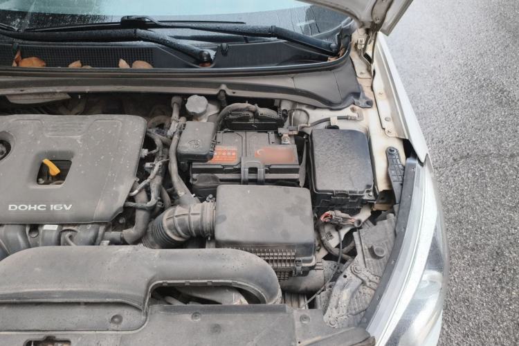 Used Hyundai Mistra 2016 1.8L Automatic Deluxe DLX Model Engine Bay Left