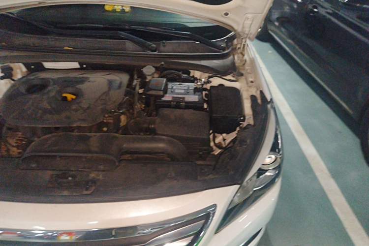 Used Hyundai Mistra 2016 1.8L Automatic Deluxe DLX Model Engine Bay Left