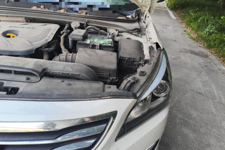 Used Hyundai Mistra 2016 1.8L Automatic Smart GLS Engine Bay Left