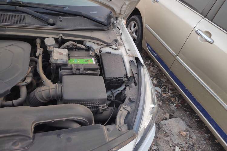 Used Hyundai Mistra 2016 1.8L Automatic Smart GLS Engine Bay Left