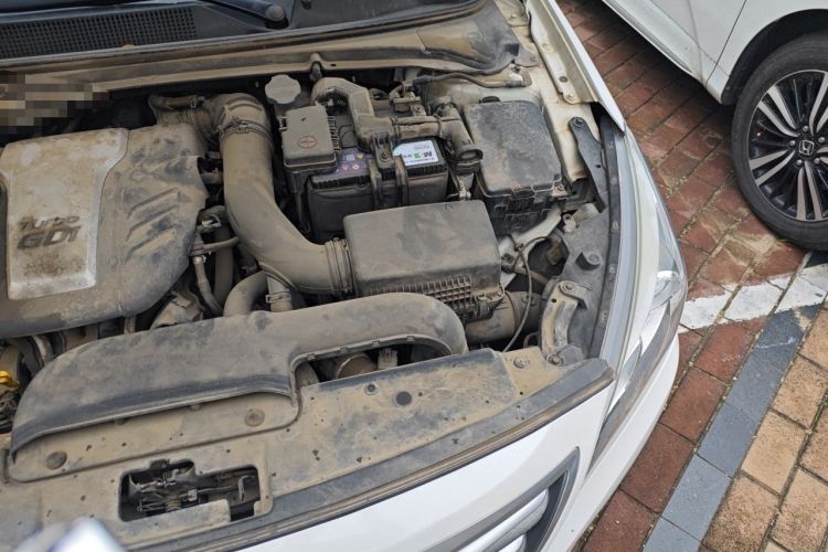 Used Hyundai Mistra 2016 1.6T Automatic Smart GLS Engine Bay Left