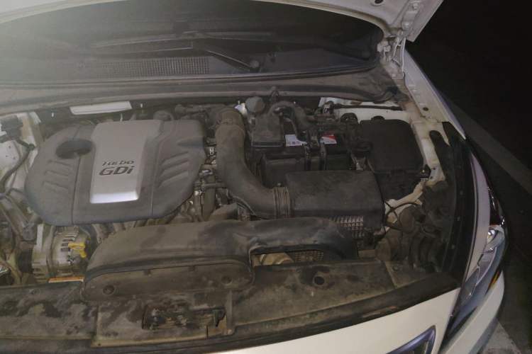 Used Hyundai Mistra 2016 1.6T Automatic Smart GLS Engine Bay Left