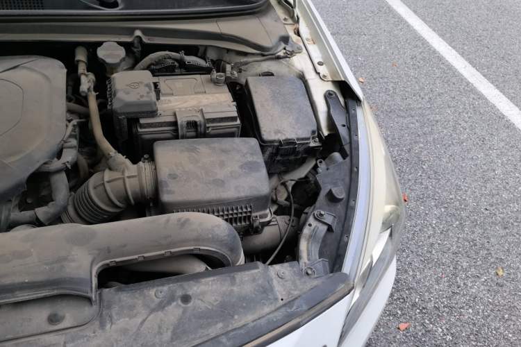 Used Hyundai Mistra 2016 1.8L Automatic Smart GLS Engine Bay Left