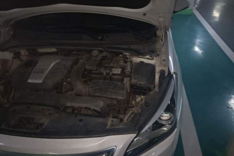 Used Hyundai Mistra 2016 1.6T Automatic Smart GLS Engine Bay Left