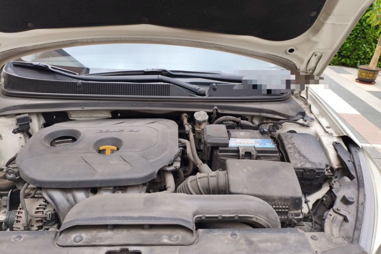 Used Hyundai Mistra 2016 1.8L Automatic Deluxe DLX Model Engine Bay Left