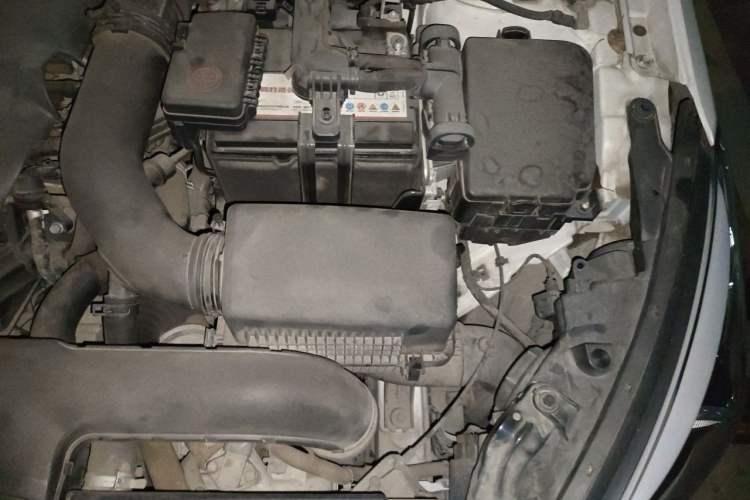 Used Hyundai Mistra 2016 1.6T Automatic Smart GLS Engine Bay Left