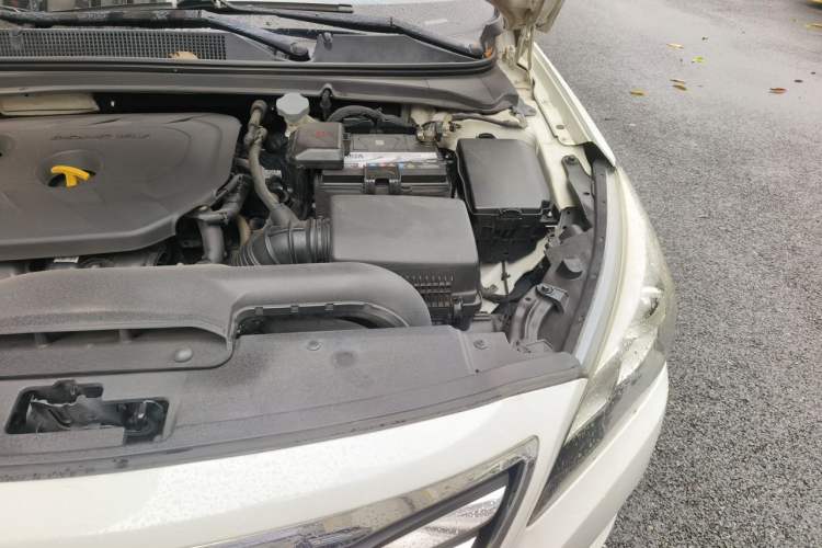 Used Hyundai Mistra 2016 1.8L Automatic Deluxe DLX Model Engine Bay Left