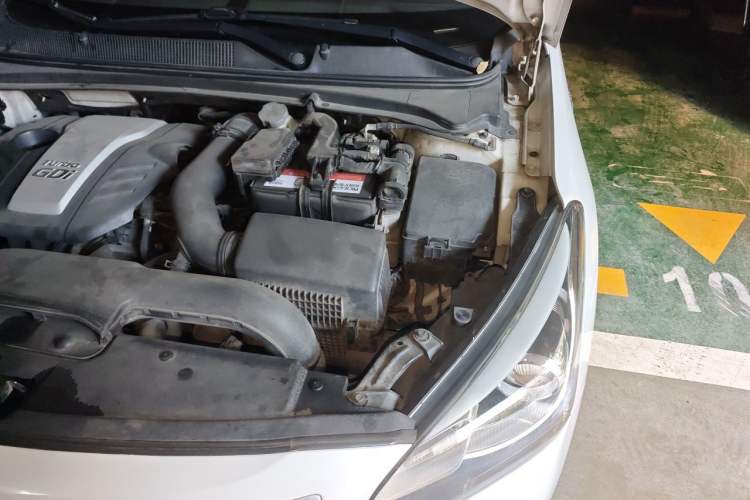 Used Hyundai Mistra 2016 1.6T Automatic Smart GLS Engine Bay Left