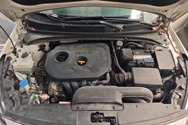Used Hyundai Mistra 2016 1.8L Automatic Deluxe DLX Model Engine Bay