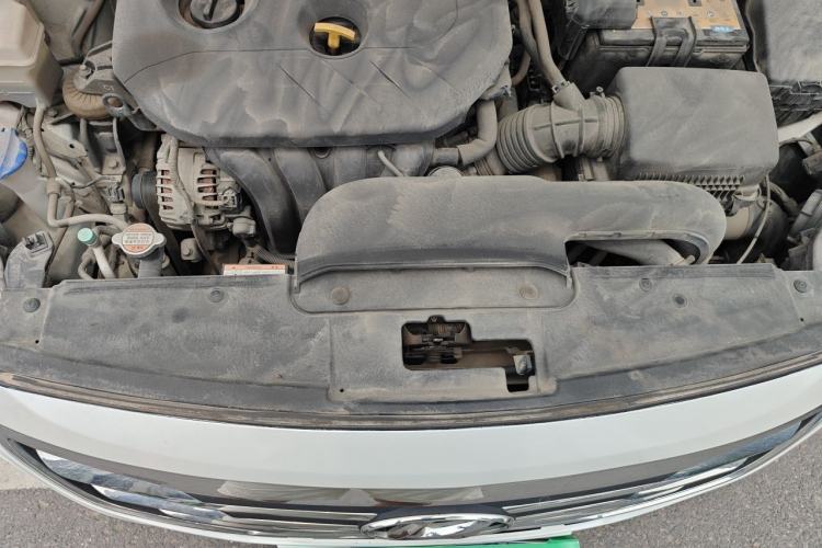 Used Hyundai Mistra 2016 1.8L Automatic Smart GLS Engine Bay