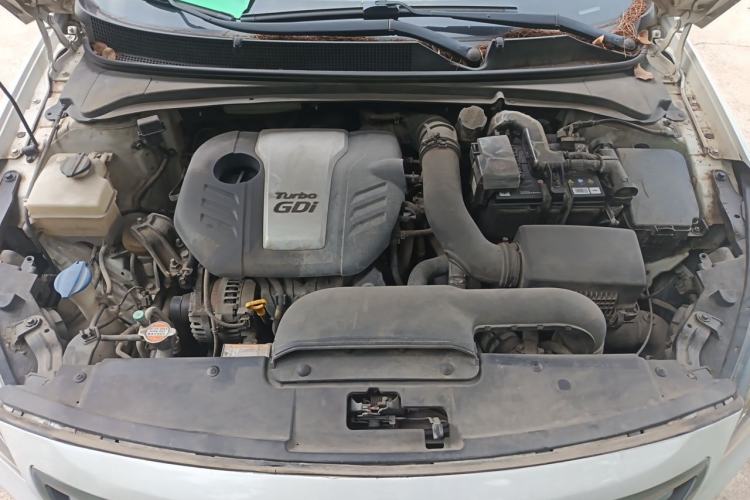 Used Hyundai Mistra 2016 1.6T Automatic Flagship TOP Model Engine Bay