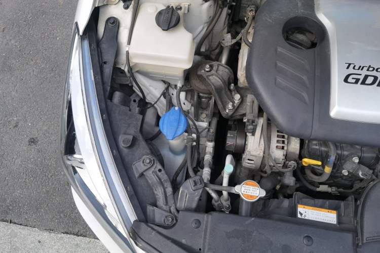 Used Hyundai Mistra 2016 1.6T Automatic Flagship TOP Model Engine Bay Right