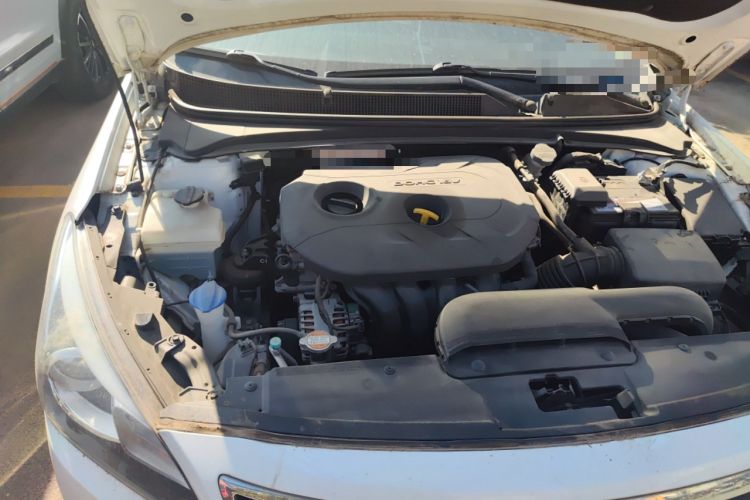 Used Hyundai Mistra 2016 1.8L Automatic Deluxe DLX Model Engine Bay Right