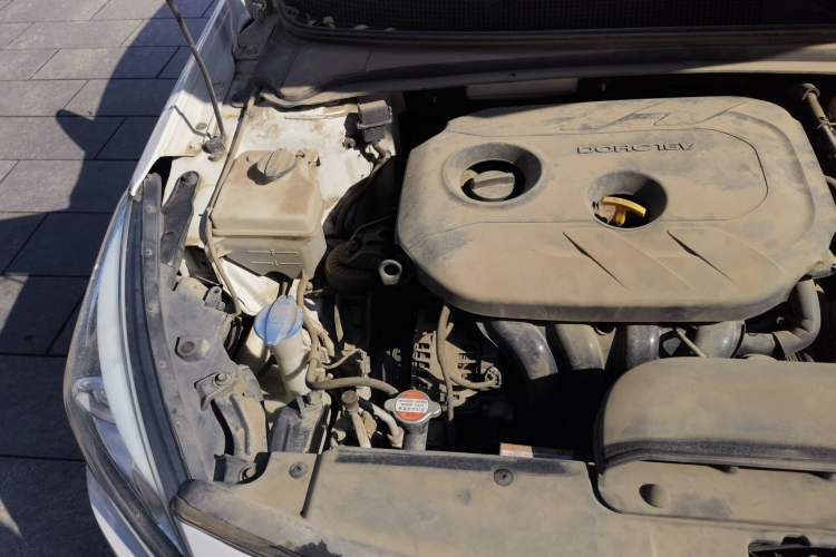 Used Hyundai Mistra 2016 1.8L Automatic Smart GLS Engine Bay Right