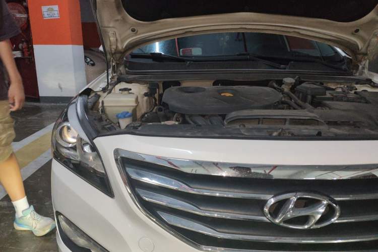 Used Hyundai Mistra 2016 1.8L Automatic Smart GLS Engine Bay Right