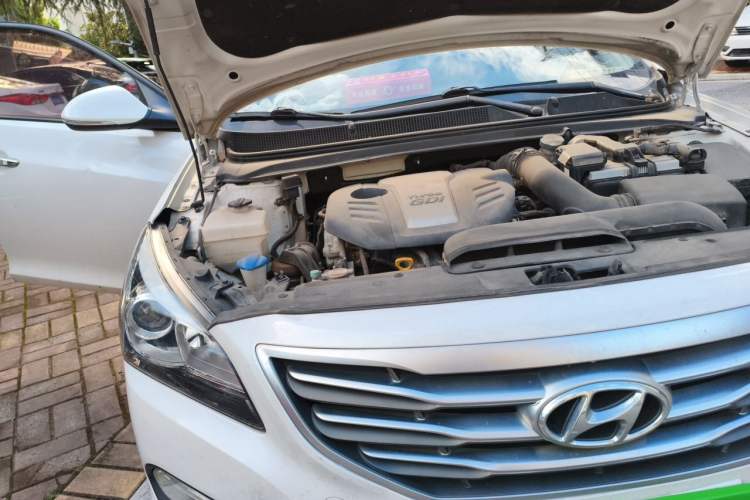 Used Hyundai Mistra 2016 1.6T Automatic Flagship TOP Model Engine Bay Right