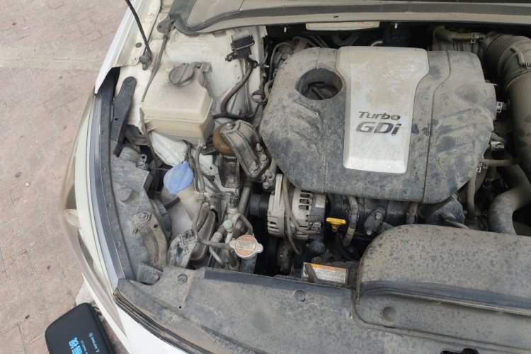 Used Hyundai Mistra 2016 1.6T Automatic Flagship TOP Model Engine Bay Right