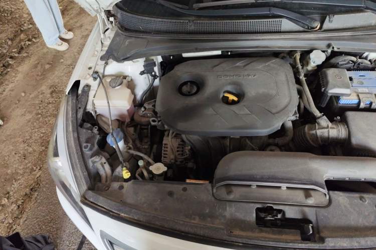Used Hyundai Mistra 2016 1.8L Automatic Smart GLS Engine Bay Right