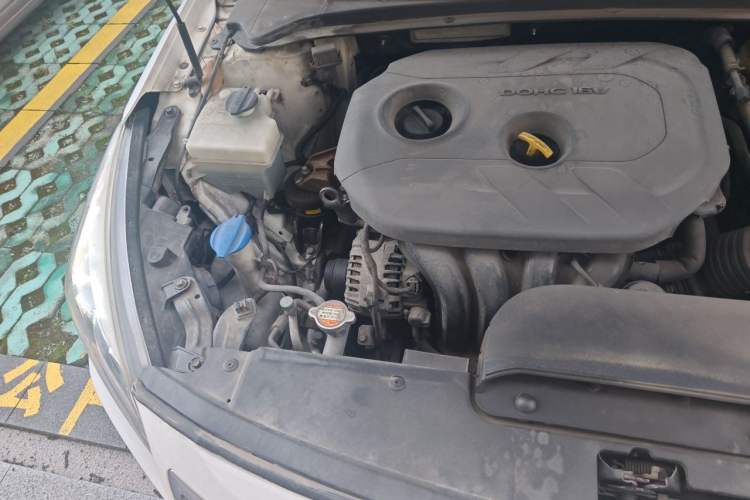 Used Hyundai Mistra 2016 1.8L Automatic Smart GLS Engine Bay Right