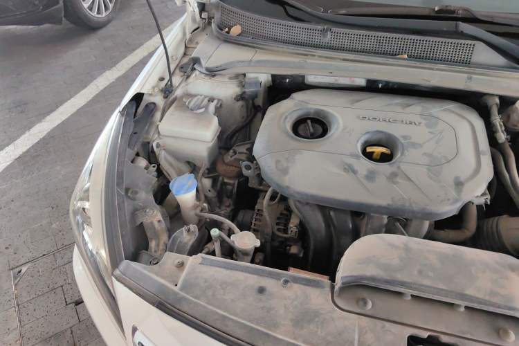 Used Hyundai Mistra 2016 1.8L Automatic Smart GLS Engine Bay Right