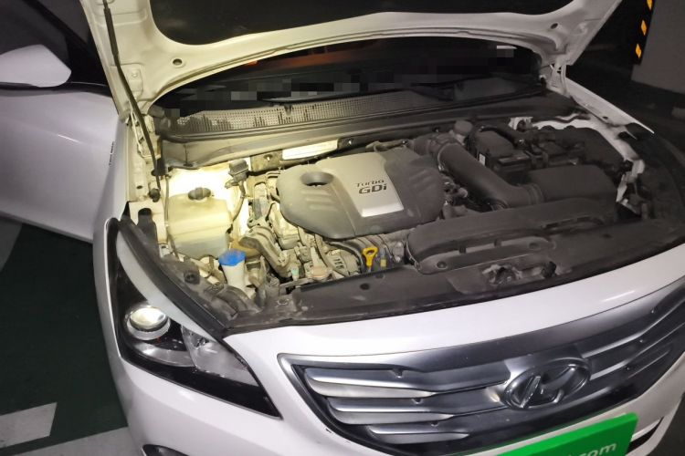 Used Hyundai Mistra 2016 1.6T Automatic Smart GLS Engine Bay Right
