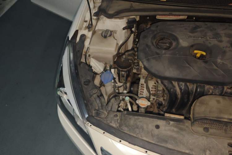 Used Hyundai Mistra 2016 1.8L Automatic Smart GLS Engine Bay Right