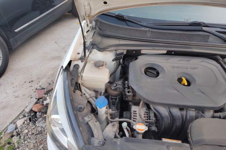 Used Hyundai Mistra 2016 1.8L Automatic Smart GLS Engine Bay Right