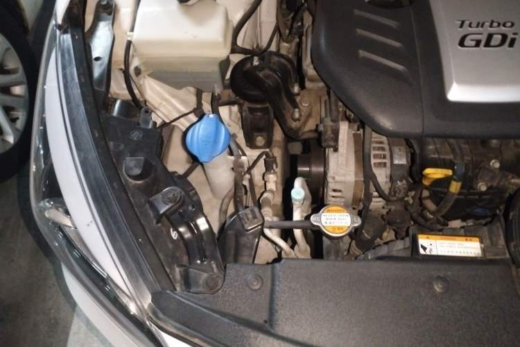 Used Hyundai Mistra 2016 1.6T Automatic Smart GLS Engine Bay Right