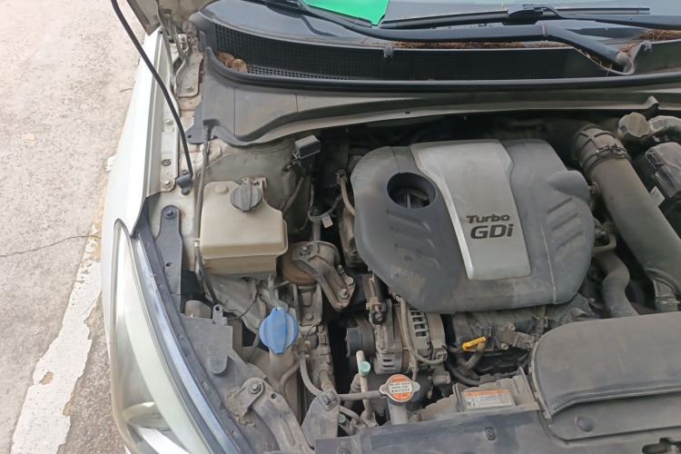 Used Hyundai Mistra 2016 1.6T Automatic Flagship TOP Model Engine Bay Right