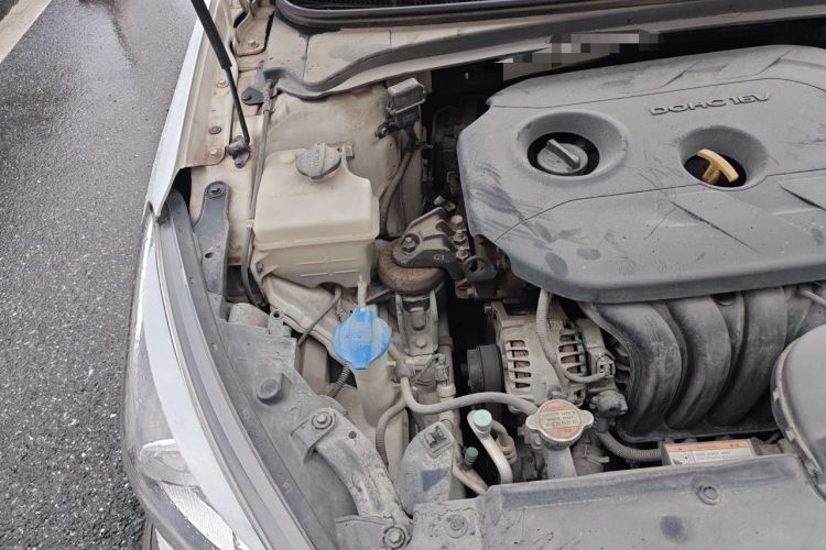 Used Hyundai Mistra 2016 1.8L Automatic Deluxe DLX Model Engine Bay Right