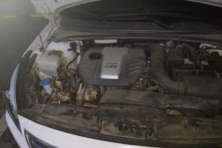 Used Hyundai Mistra 2016 1.6T Automatic Smart GLS Engine Bay Right
