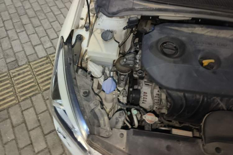 Used Hyundai Mistra 2016 1.8L Automatic Smart GLS Engine Bay Right