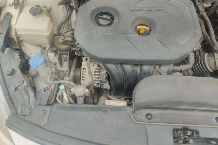 Used Hyundai Mistra 2016 1.8L Automatic Deluxe DLX Model Engine Bay Right
