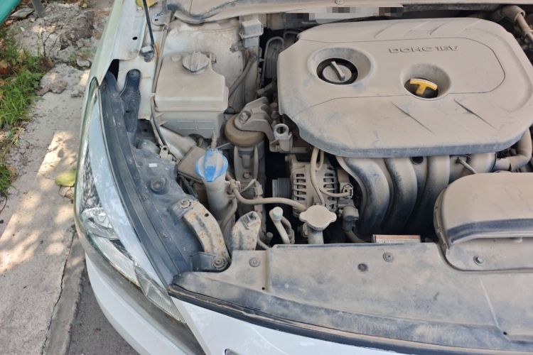 Used Hyundai Mistra 2016 1.8L Automatic Smart GLS Engine Bay Right