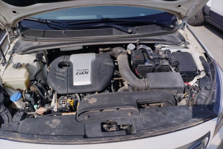 Used Hyundai Mistra 2016 1.6T Automatic Smart GLS Engine Bay