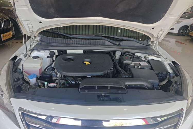 Used Hyundai Mistra 2016 1.8L Automatic Smart GLS Engine Bay