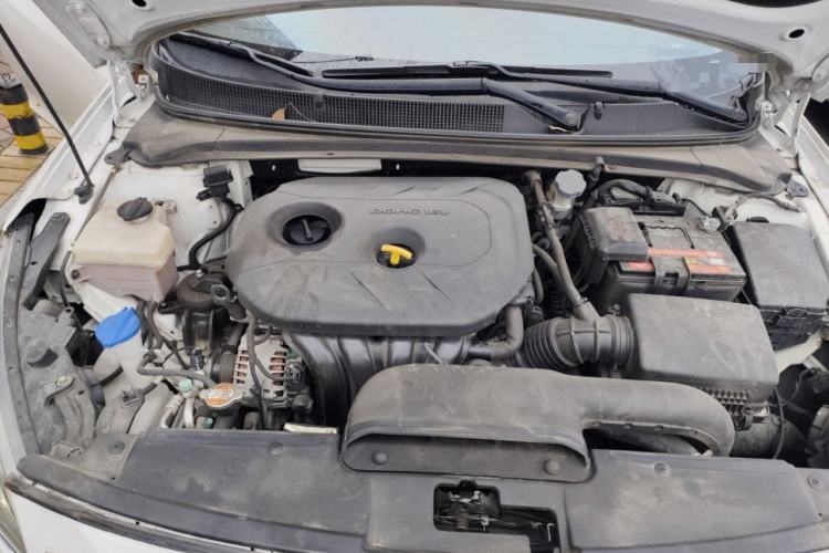 Used Hyundai Mistra 2016 1.8L Automatic Smart GLS Engine Bay