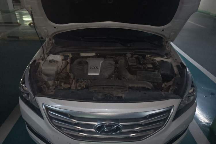Used Hyundai Mistra 2016 1.6T Automatic Smart GLS Engine Bay