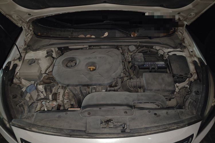 Used Hyundai Mistra 2016 1.8L Automatic Deluxe DLX Model Engine Bay