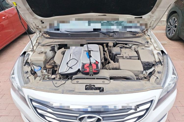 Used Hyundai Mistra 2016 1.8L Automatic Deluxe DLX Model Engine Bay