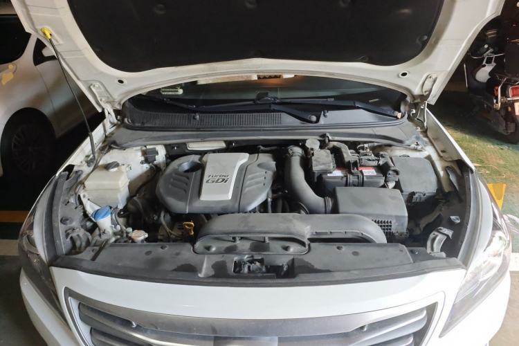 Used Hyundai Mistra 2016 1.6T Automatic Smart GLS Engine Bay