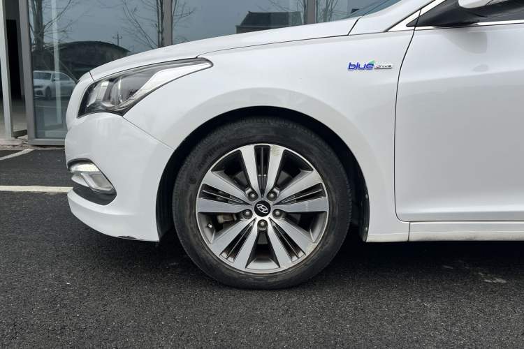Used Hyundai Mistra 2016 1.6T Automatic Smart GLS Exterior 1