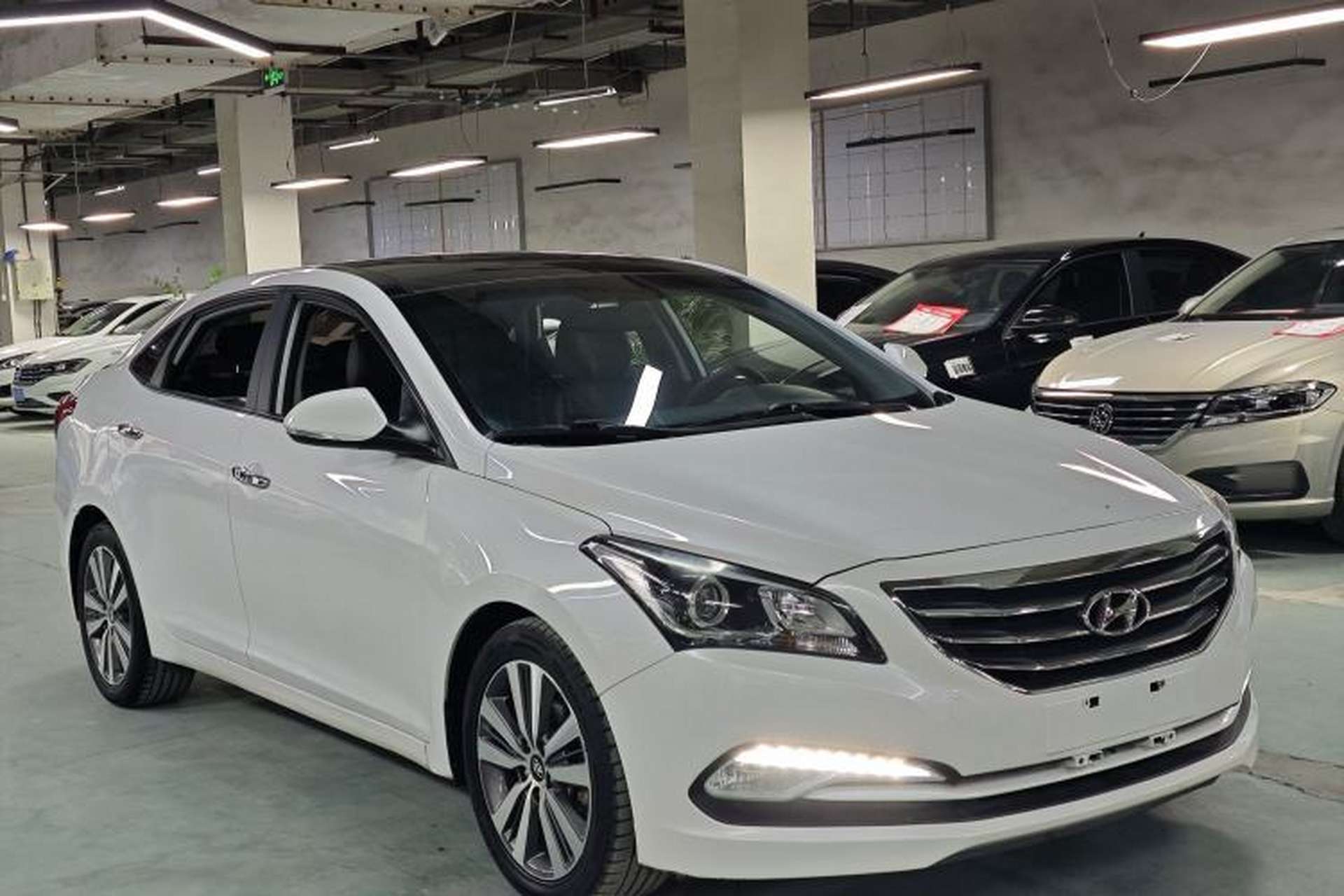Used Hyundai Mistra 2016 1.8L Automatic Smart GLS Exterior 2