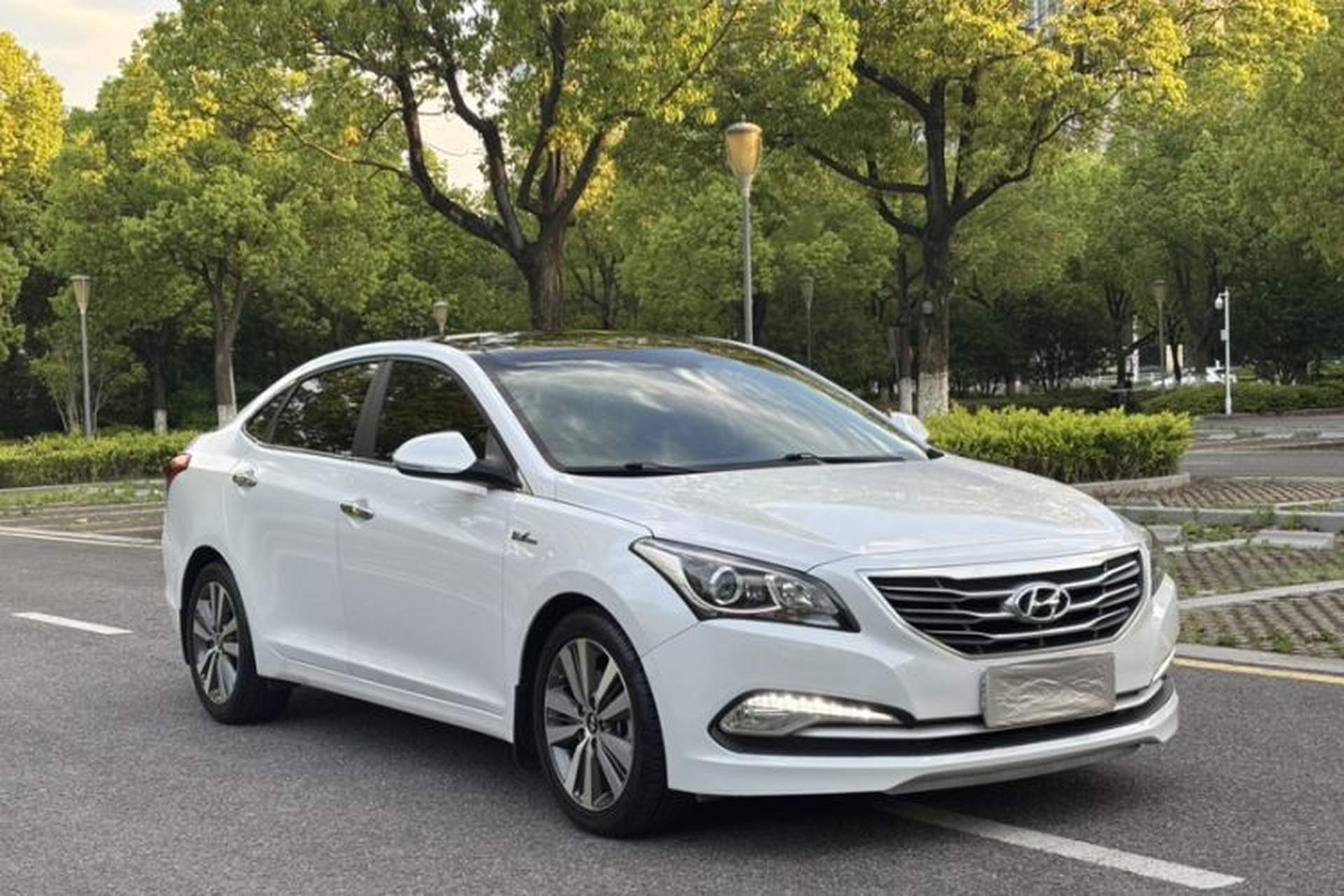 Used Hyundai Mistra 2016 1.6T Automatic Smart GLS Exterior 3