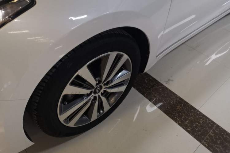 Used Hyundai Mistra 2016 1.8L Automatic Smart GLS Exterior 4