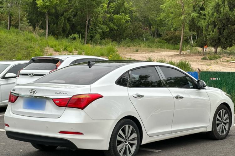 Used Hyundai Mistra 2016 1.8L Automatic Smart GLS Exterior 5