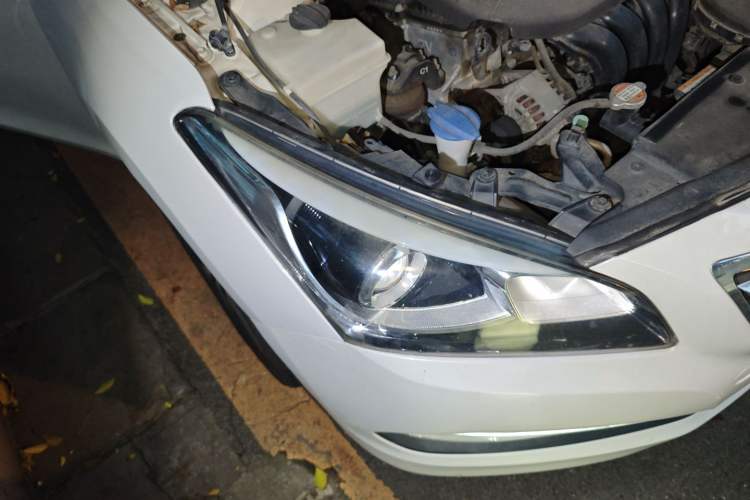 Used Hyundai Mistra 2016 1.8L Automatic Smart GLS Exterior 6